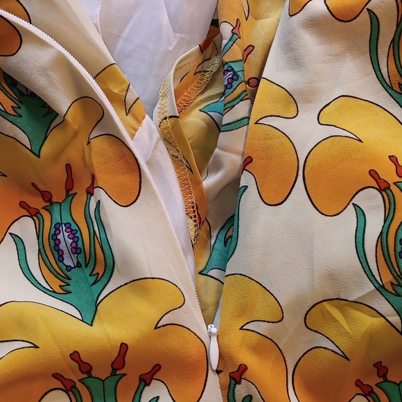 Pixie Market Yellow Psychedelic Botanical Mini- Dress 🧡 Size M - Picture 9 of 9